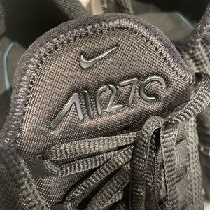 aîrmax 270 (all black)